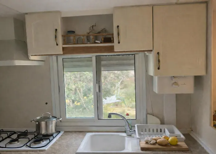 A Place Where Nothing Is Expected Naquera